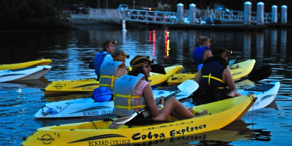 Students on sunset kayak trip